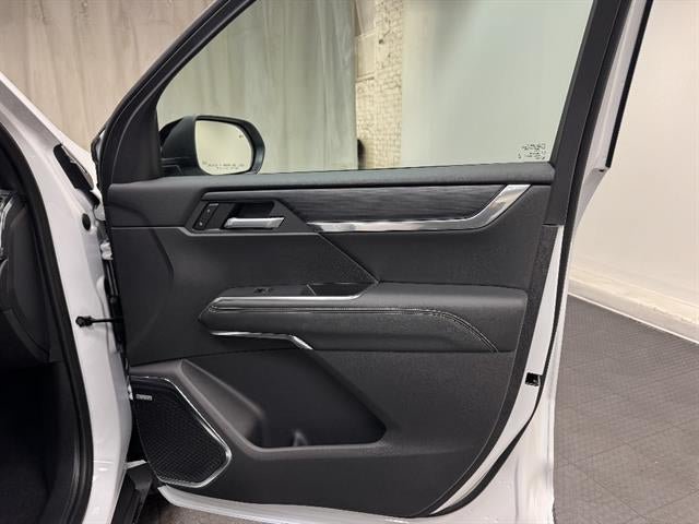 New 2026 GMC Acadia Elevation w/ LPO, Floor Liner Package AWD/4WD image 20