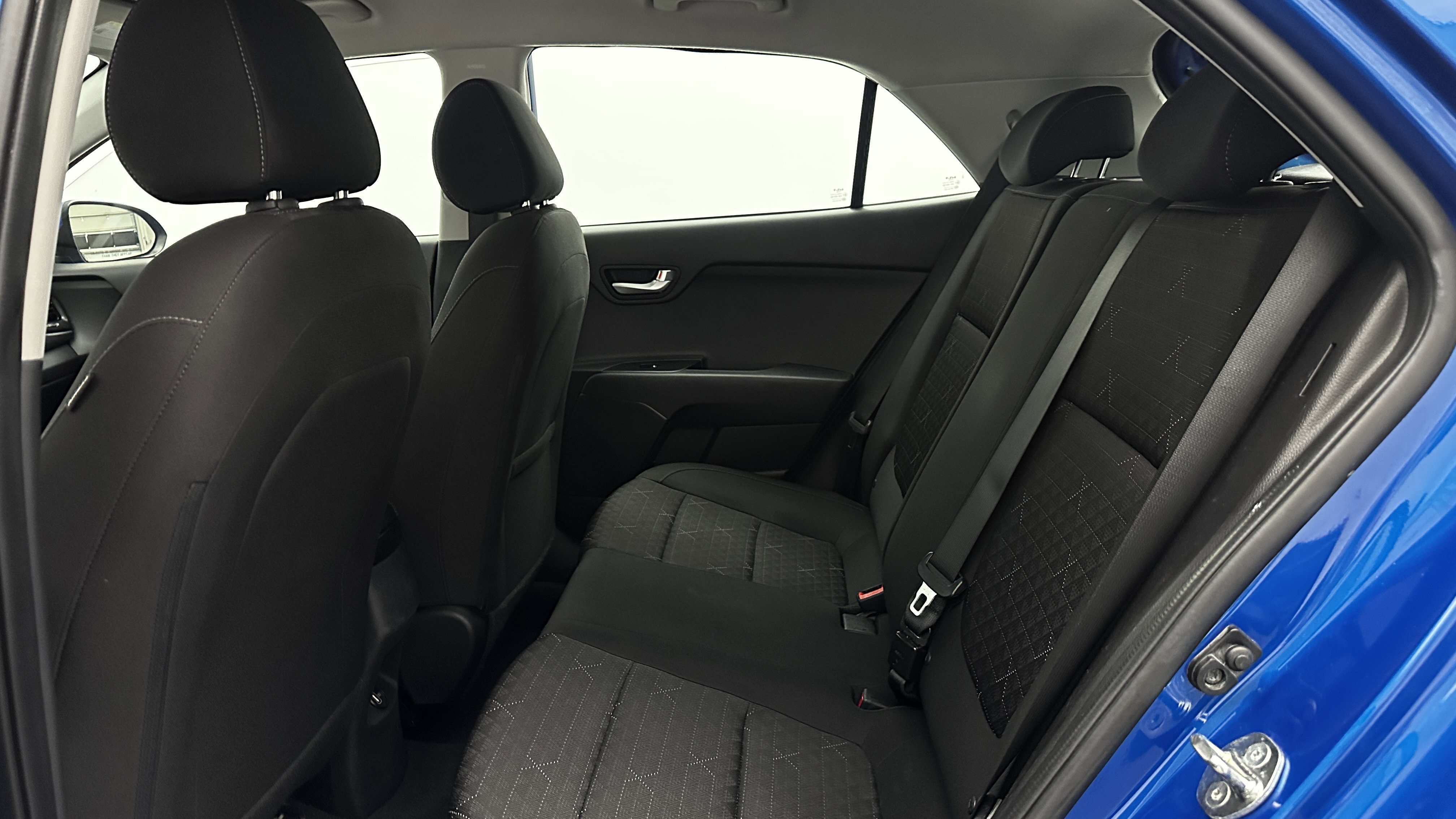 Used 2023 Kia Rio S w/ Technology Package image 25