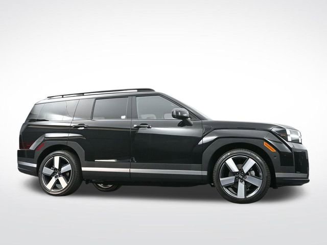 Used 2025 Hyundai Santa Fe Limited FWD image 36