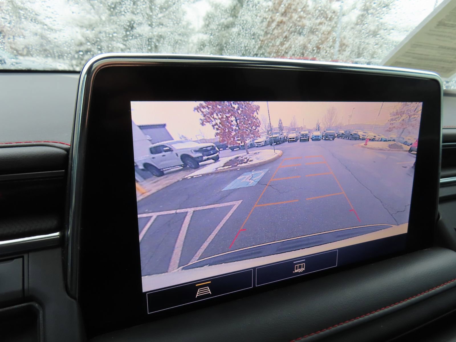 Used 2021 Chevrolet Tahoe RST image 24