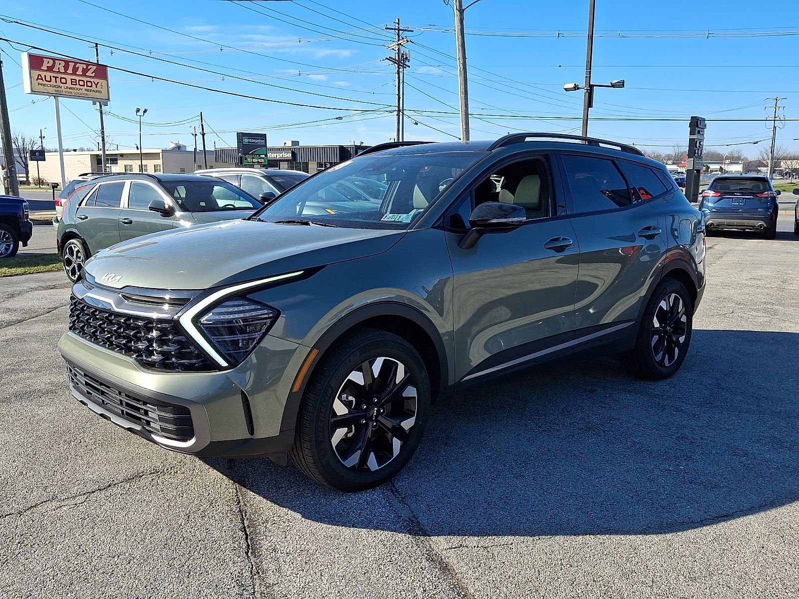 Used 2024 Kia Sportage X-Line AWD/4WD image 3