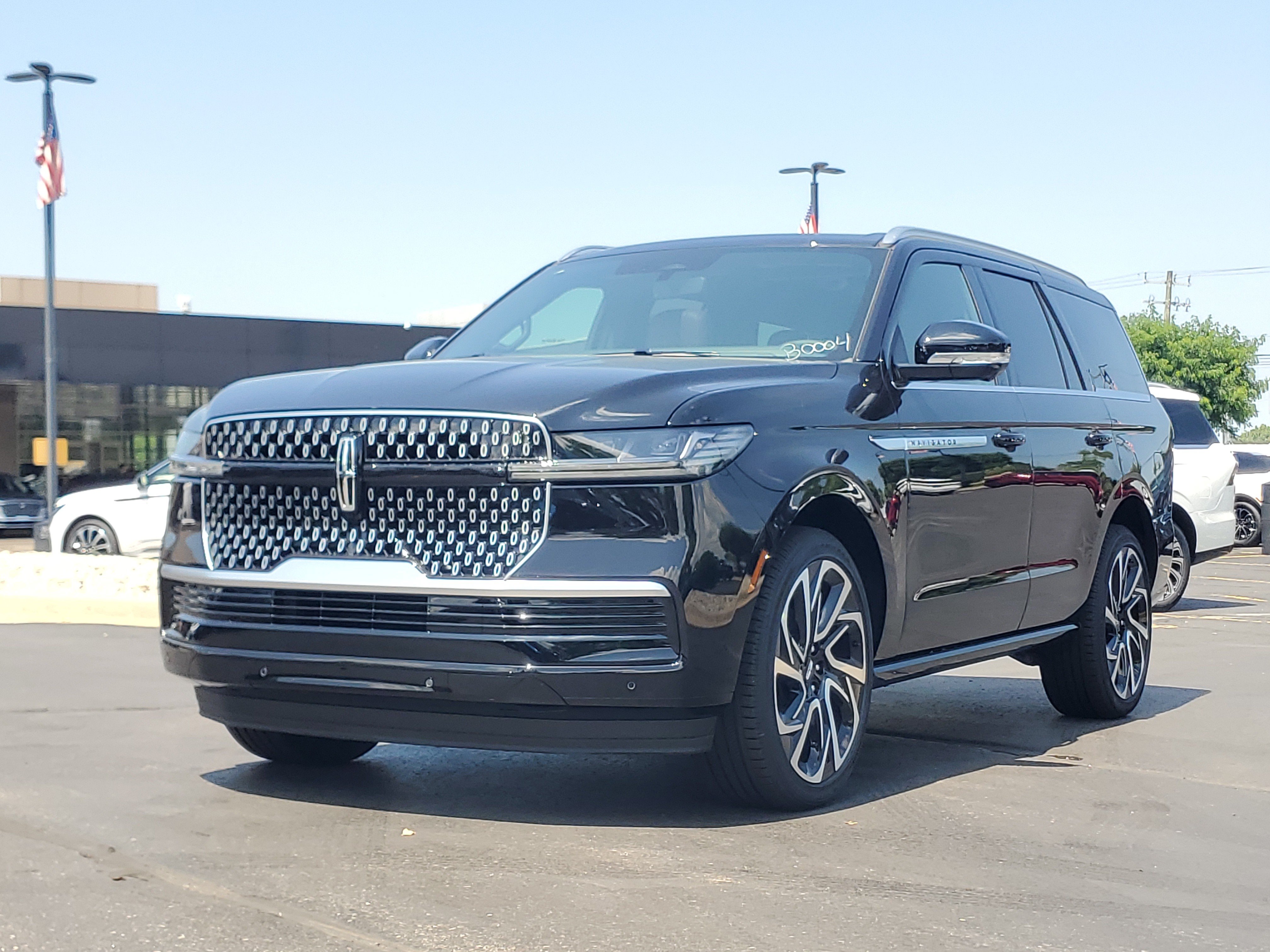 New 2027 Lincoln Navigator Reserve AWD/4WD video 2