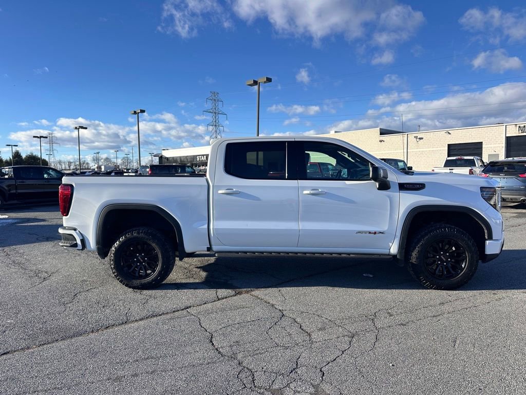 Used 2022 GMC Sierra 1500 AT4X image 3