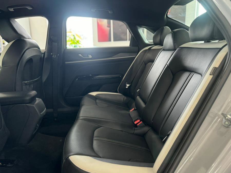 Used 2025 Kia K5 GT-Line image 16