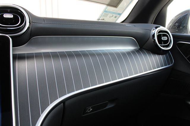 New 2026 Mercedes-Benz GLC 300 4MATIC image 19