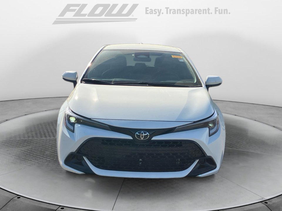 Used 2023 Toyota Corolla SE FWD image 3