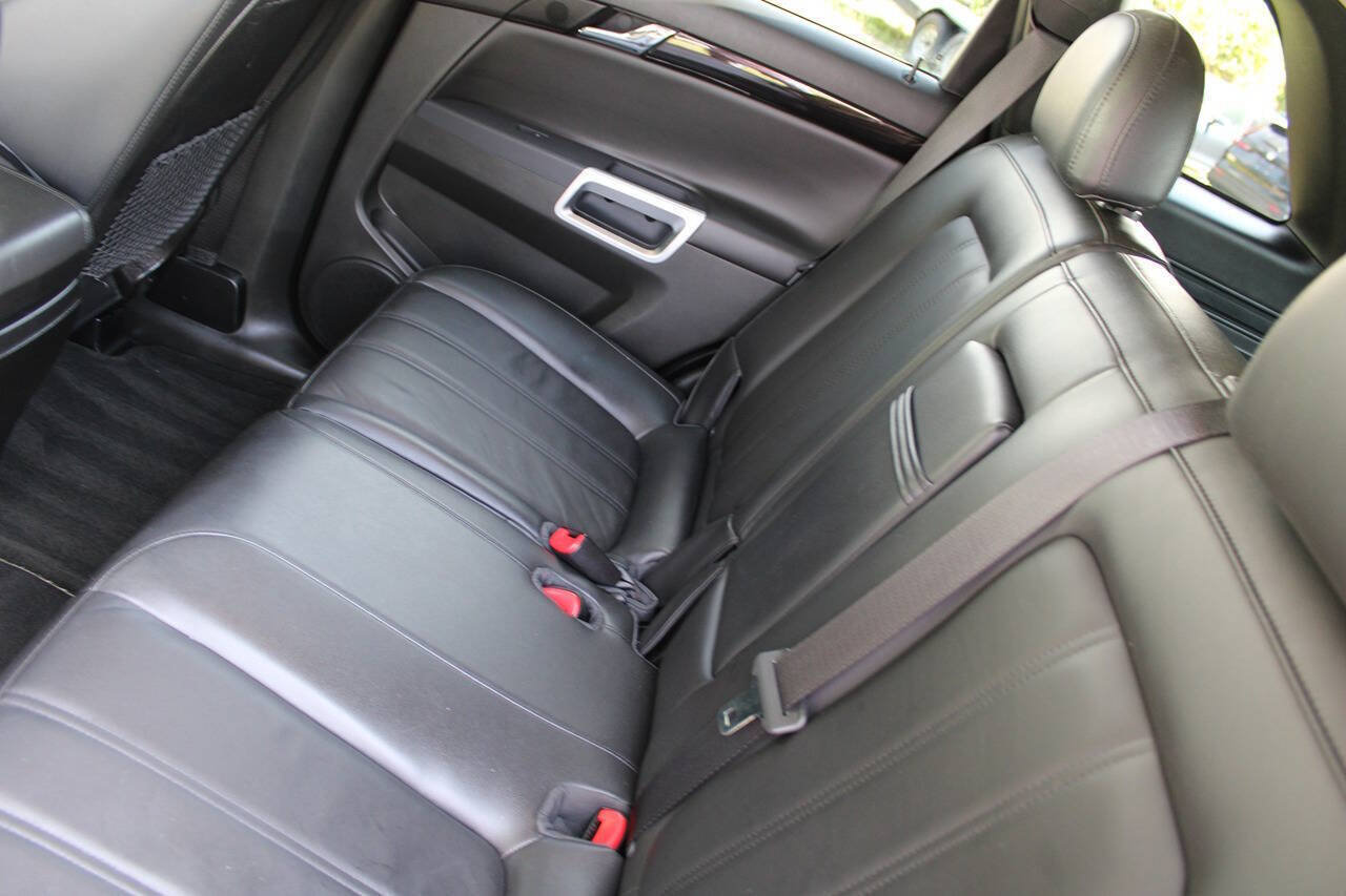 Used 2014 Chevrolet Captiva Sport LTZ FWD image 29