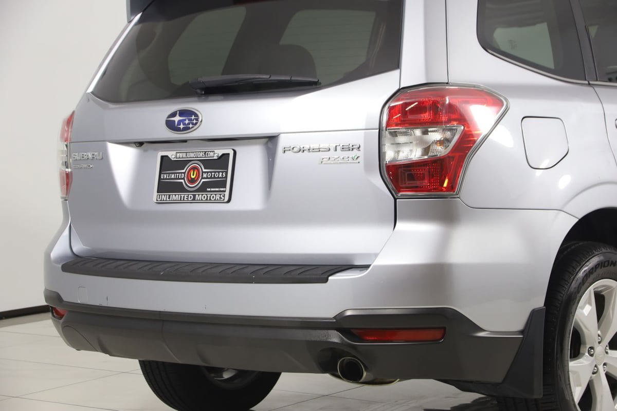 Used 2015 Subaru Forester 2.5i Limited AWD/4WD image 39