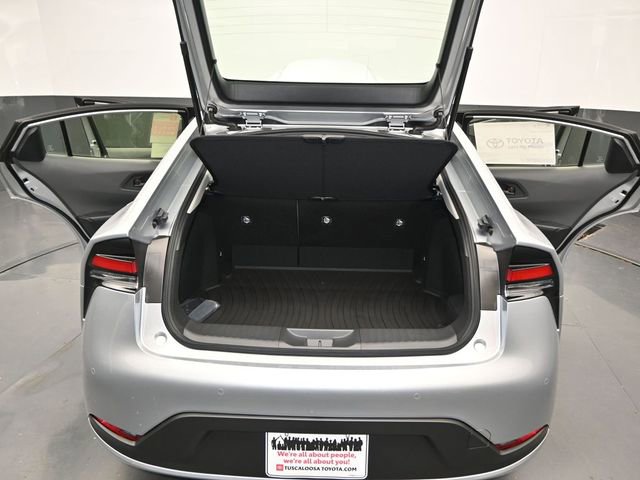 New 2026 Toyota Prius LE image 12