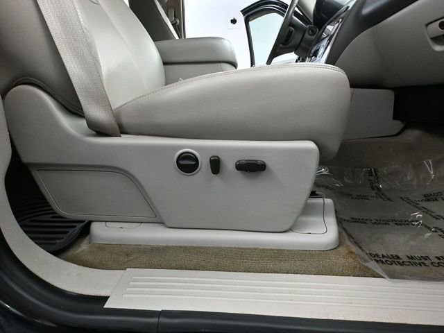 Used 2010 Chevrolet Silverado 1500 LTZ image 44