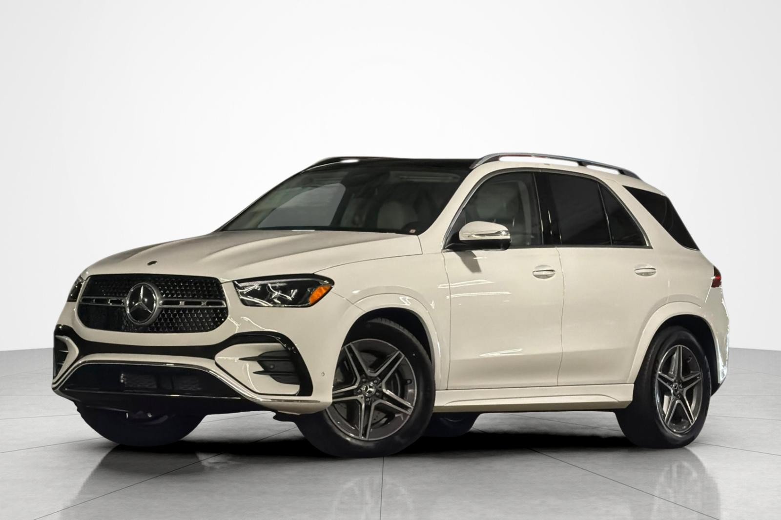 New 2026 Mercedes-Benz GLE 450 4MATIC image 1