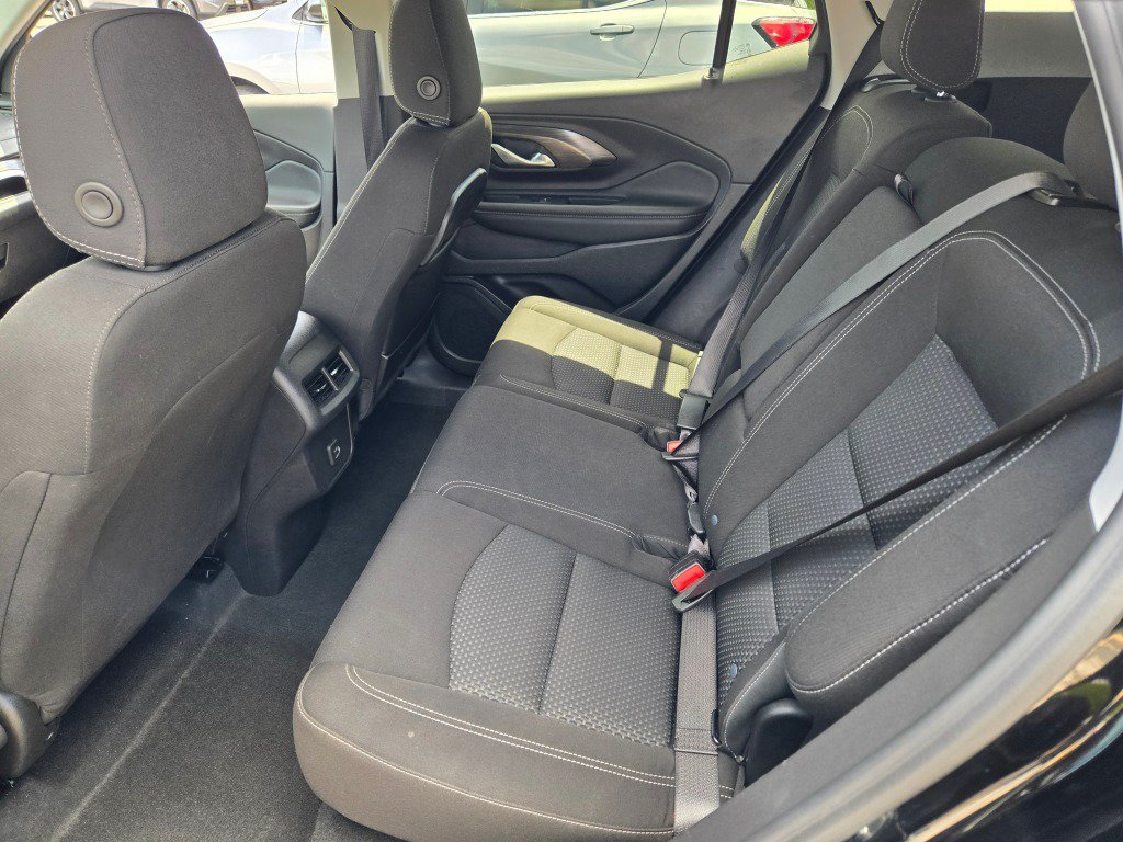Certified 2024 GMC Terrain SLE FWD image 17