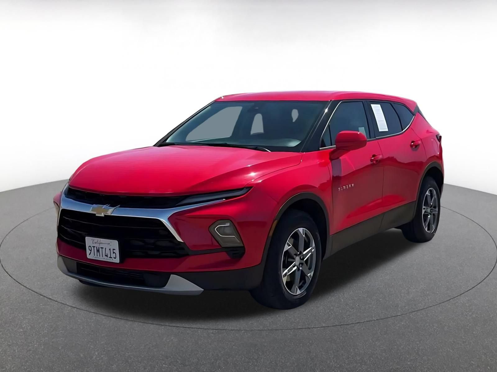 Used 2026 Chevrolet Blazer LT FWD image 6