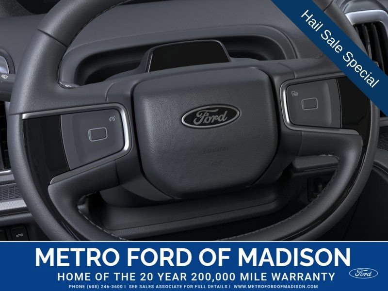 New 2025 Ford Expedition Platinum w/ Stealth Performance Package AWD/4WD image 13