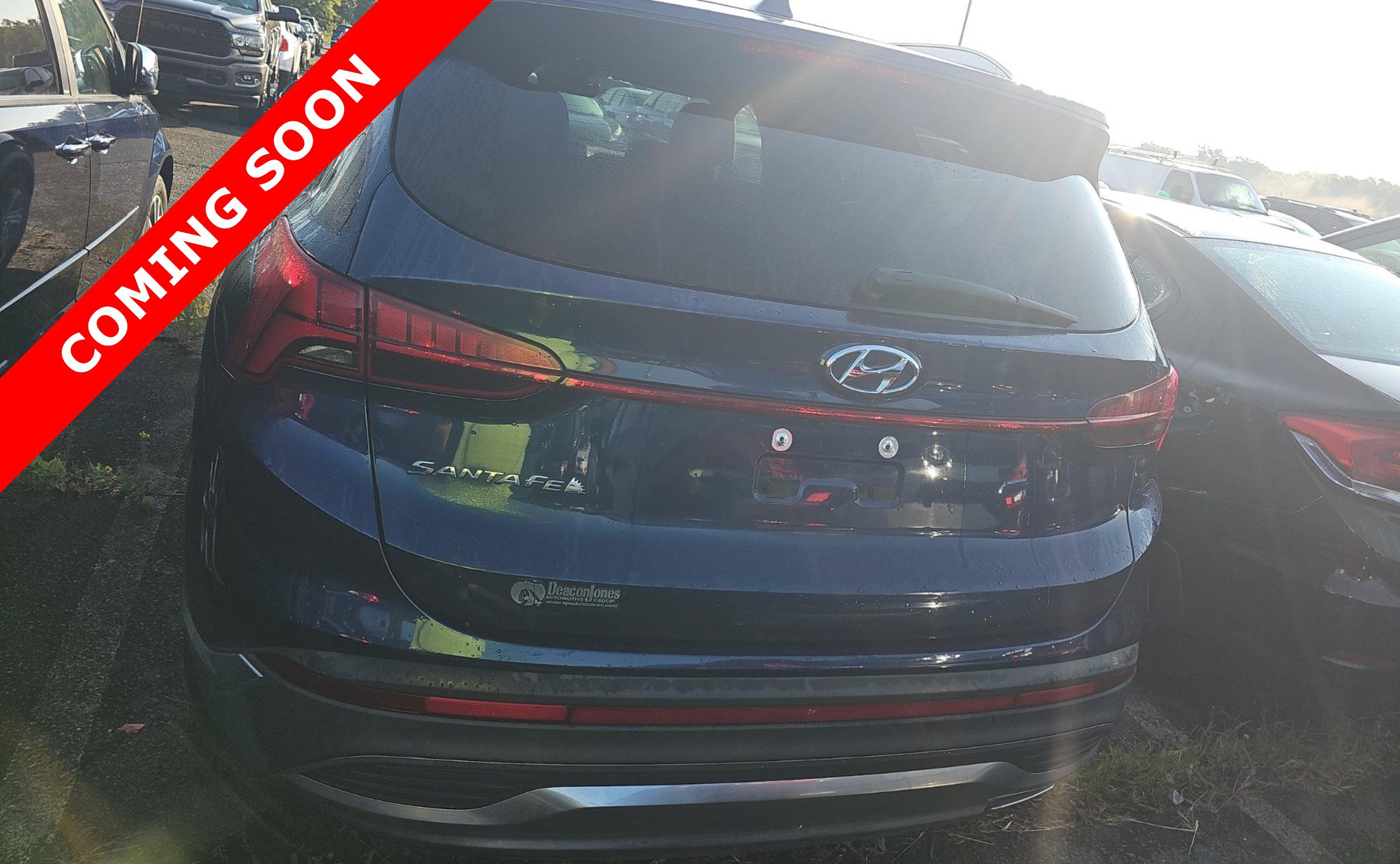 Used 2021 Hyundai Santa Fe SEL w/ Convenience Package FWD image 4