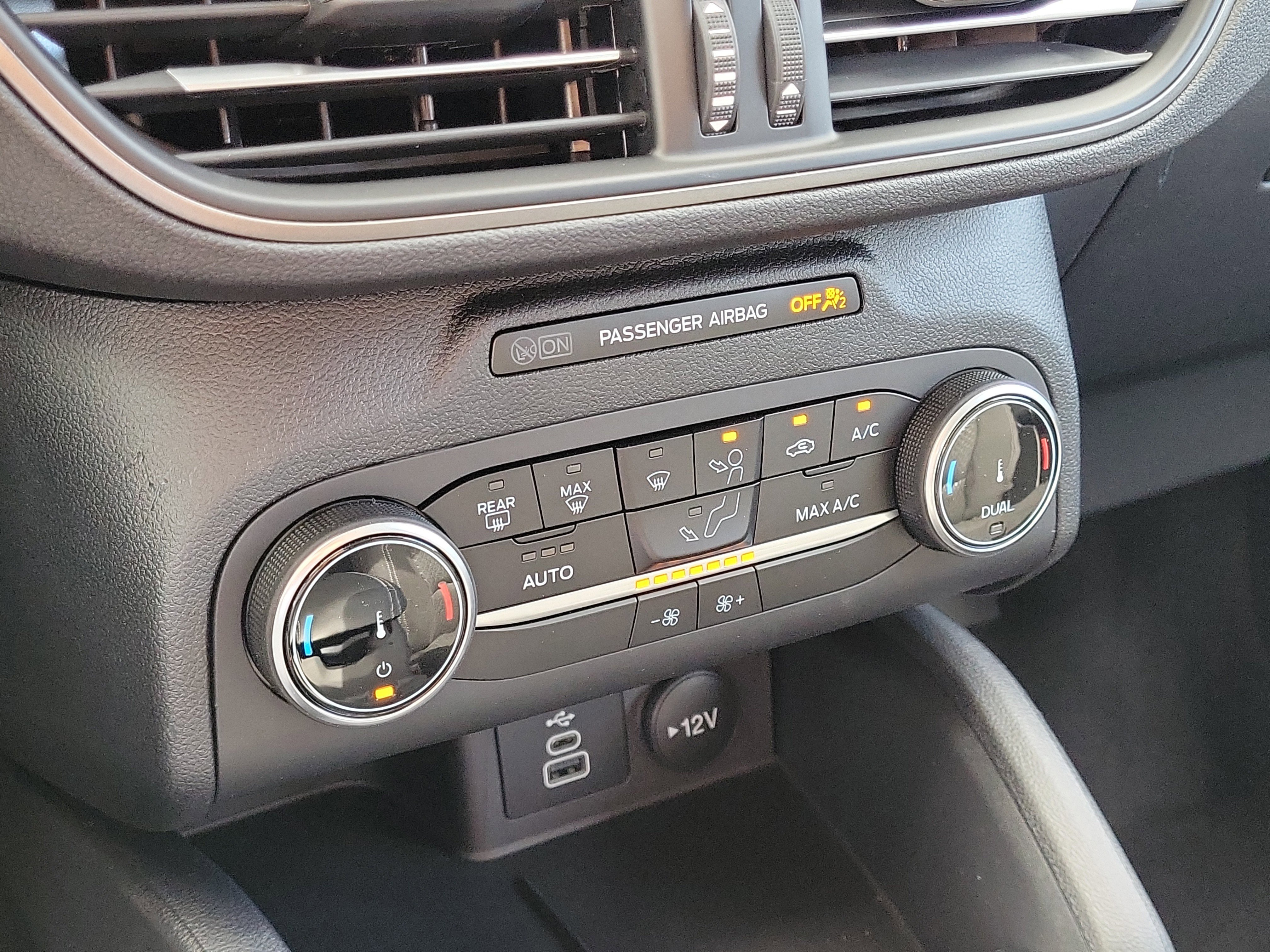 New 2026 Ford Escape Active image 17