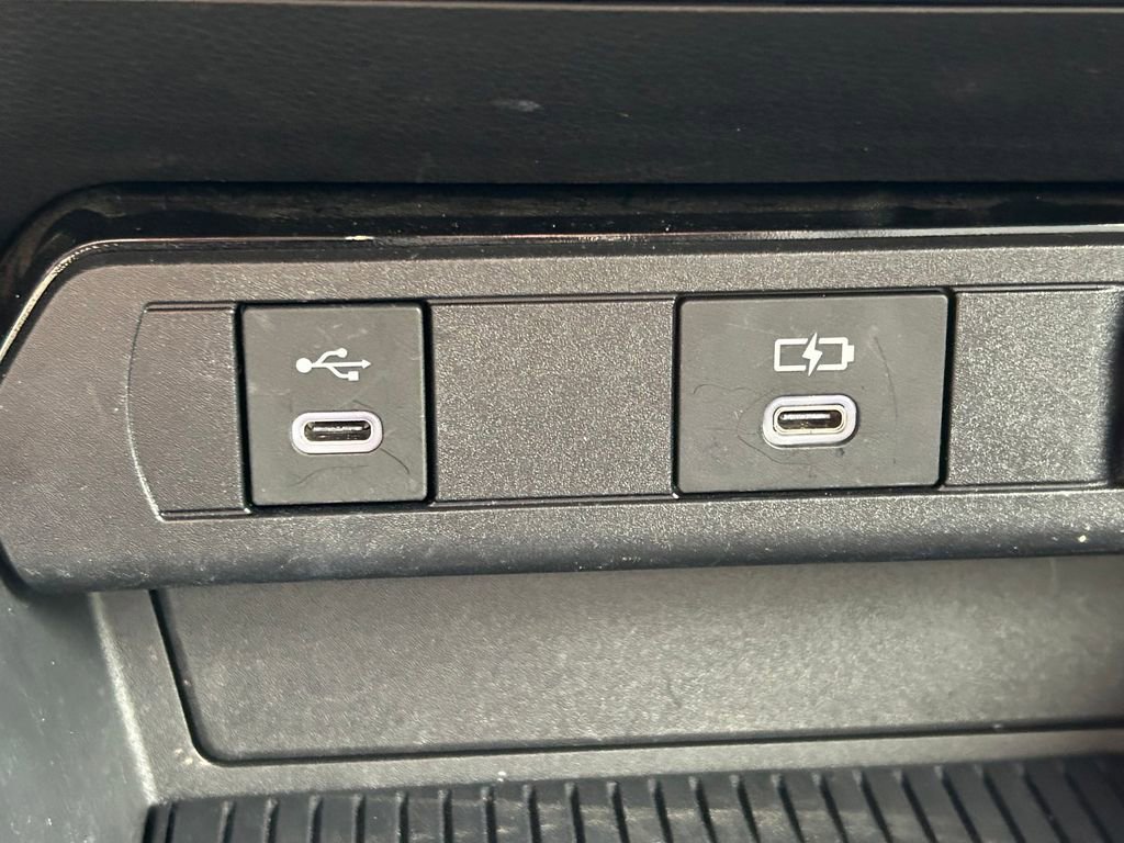 Used 2024 Toyota Prius Prime Premium w/ Advanced Technology Package image 32