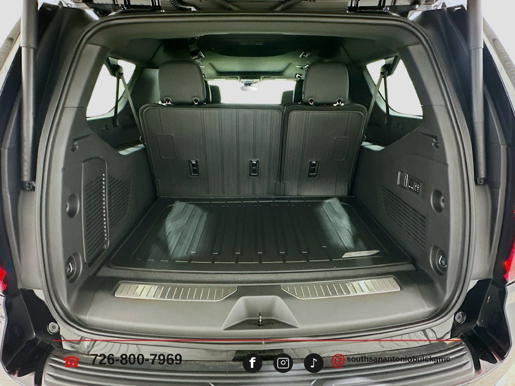 New 2026 GMC Yukon XL Denali w/ Sun & Power Step Package AWD/4WD image 29