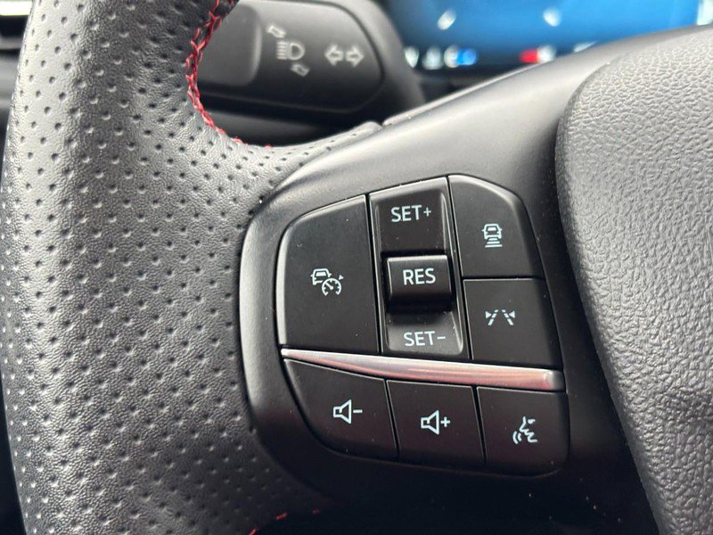 Used 2023 Ford Escape ST-Line Elite w/ Premium Technology Package image 18