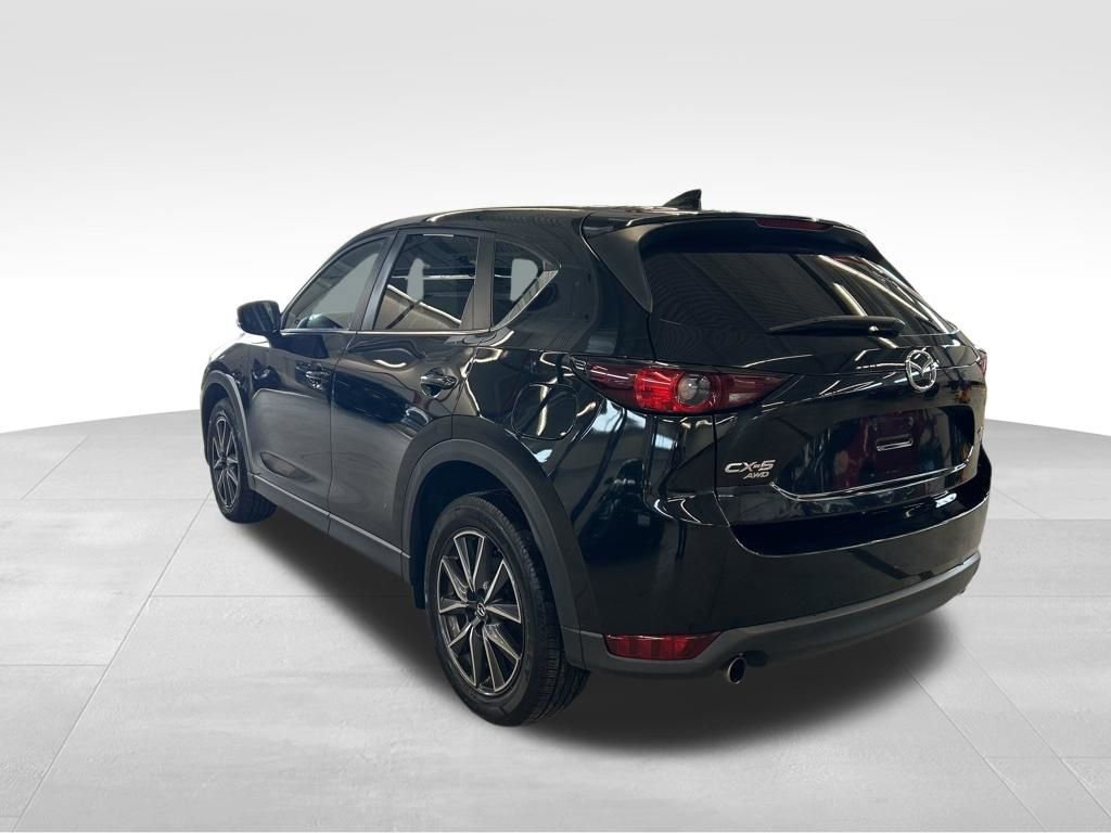 Used 2018 MAZDA CX-5 Touring w/ Preferred Equipment Package image 3