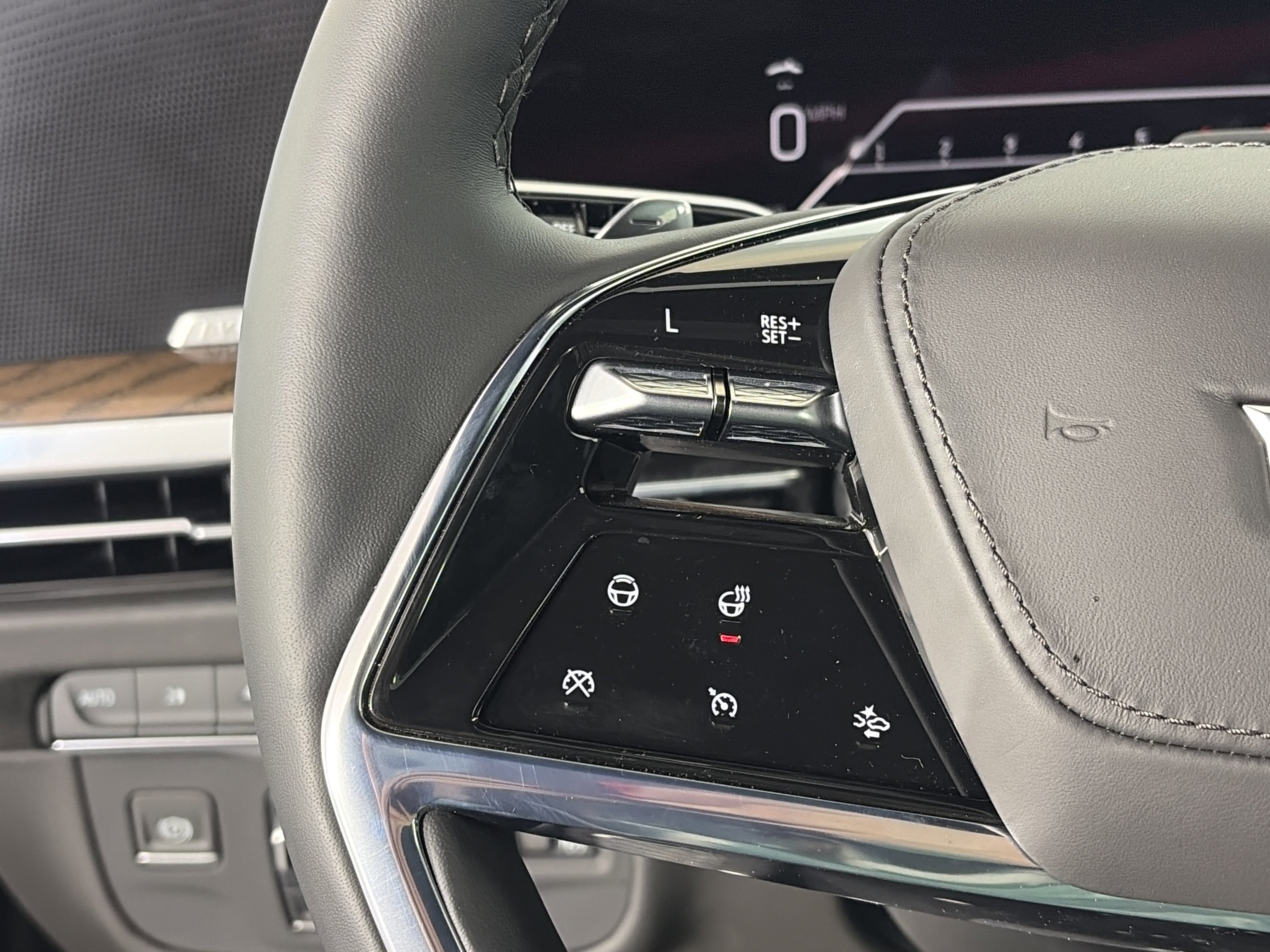 Used 2025 Cadillac Escalade Sport Platinum image 34