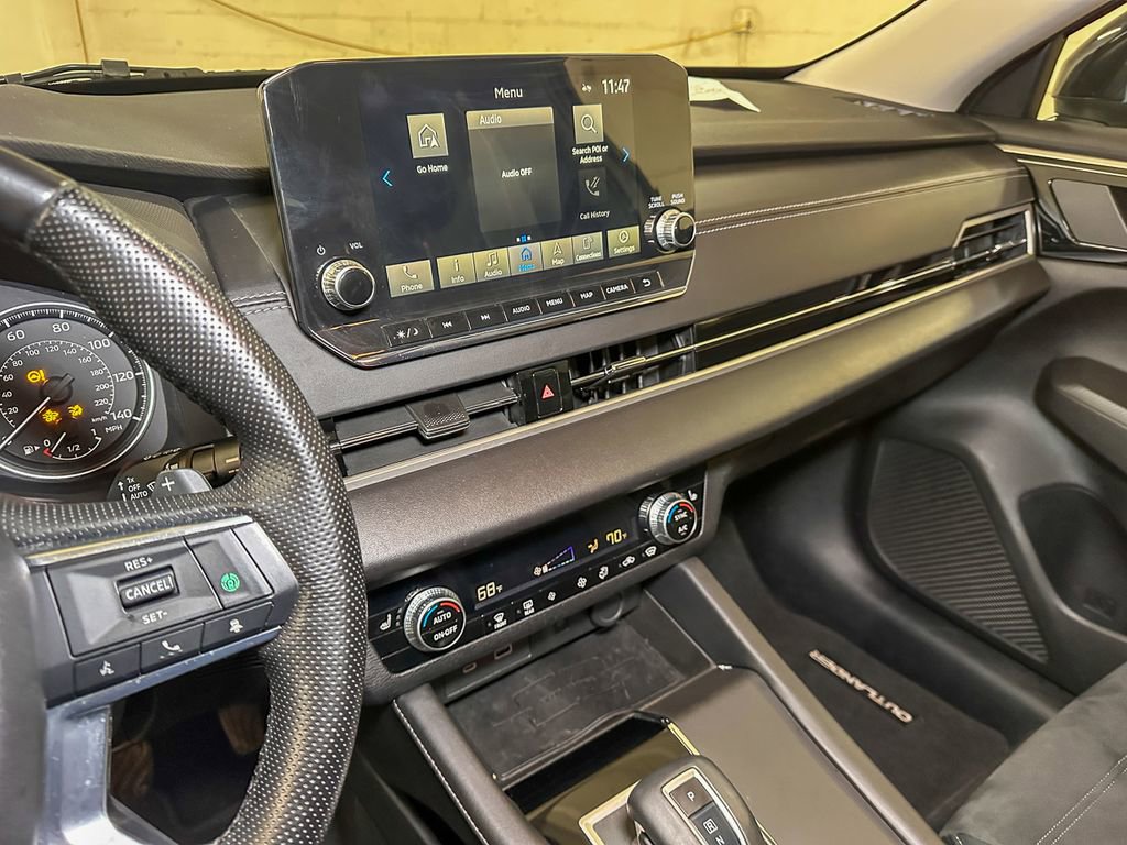 Used 2022 Mitsubishi Outlander SE AWD/4WD image 43
