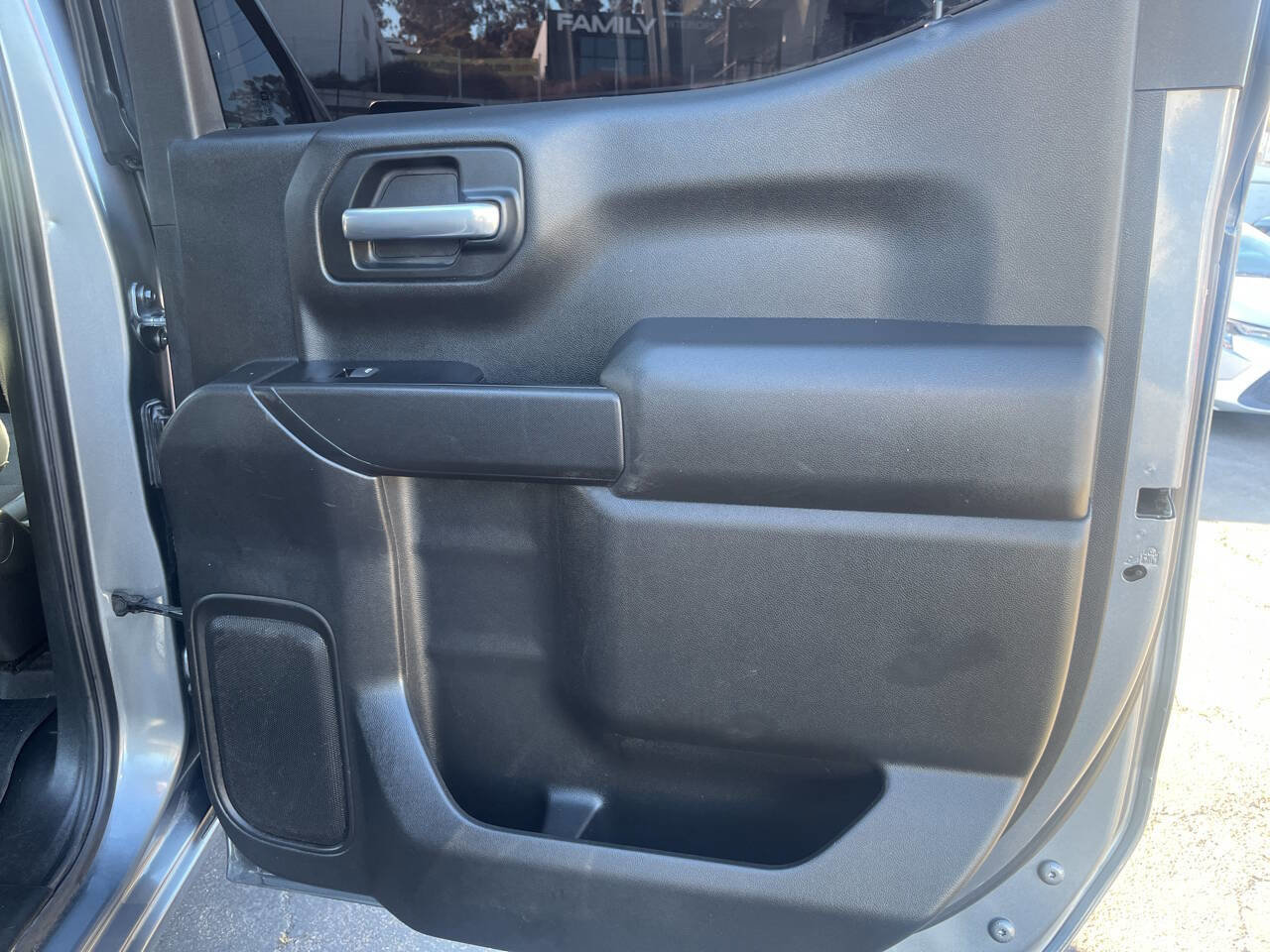 Used 2019 Chevrolet Silverado 1500 LT w/ All-Star Edition image 27