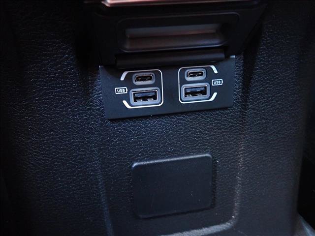 Used 2022 Jeep Gladiator Mojave w/ Cold Weather Group AWD/4WD image 11