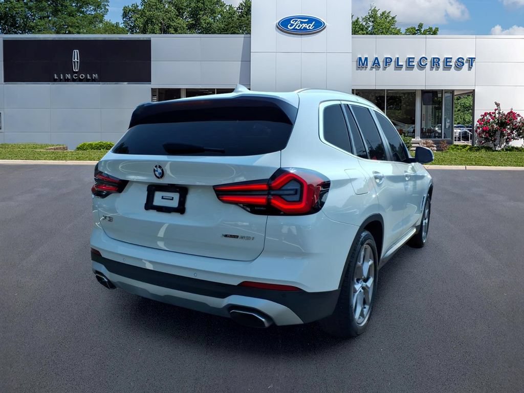 Used 2022 BMW X3 xDrive30i w/ Convenience Package AWD/4WD image 4
