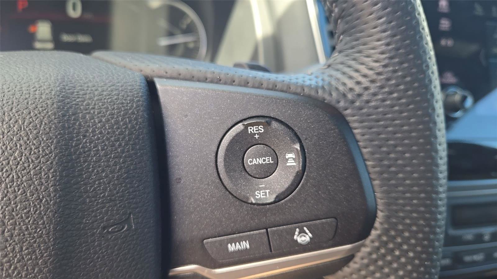 Used 2023 Honda Passport EX-L image 19