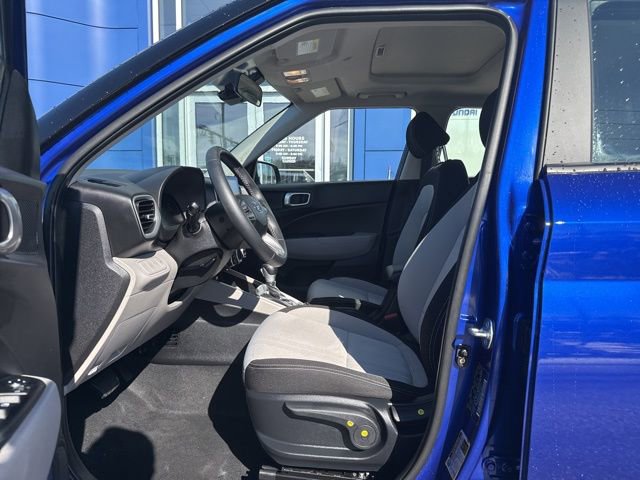 Used 2026 Hyundai Venue SEL image 14