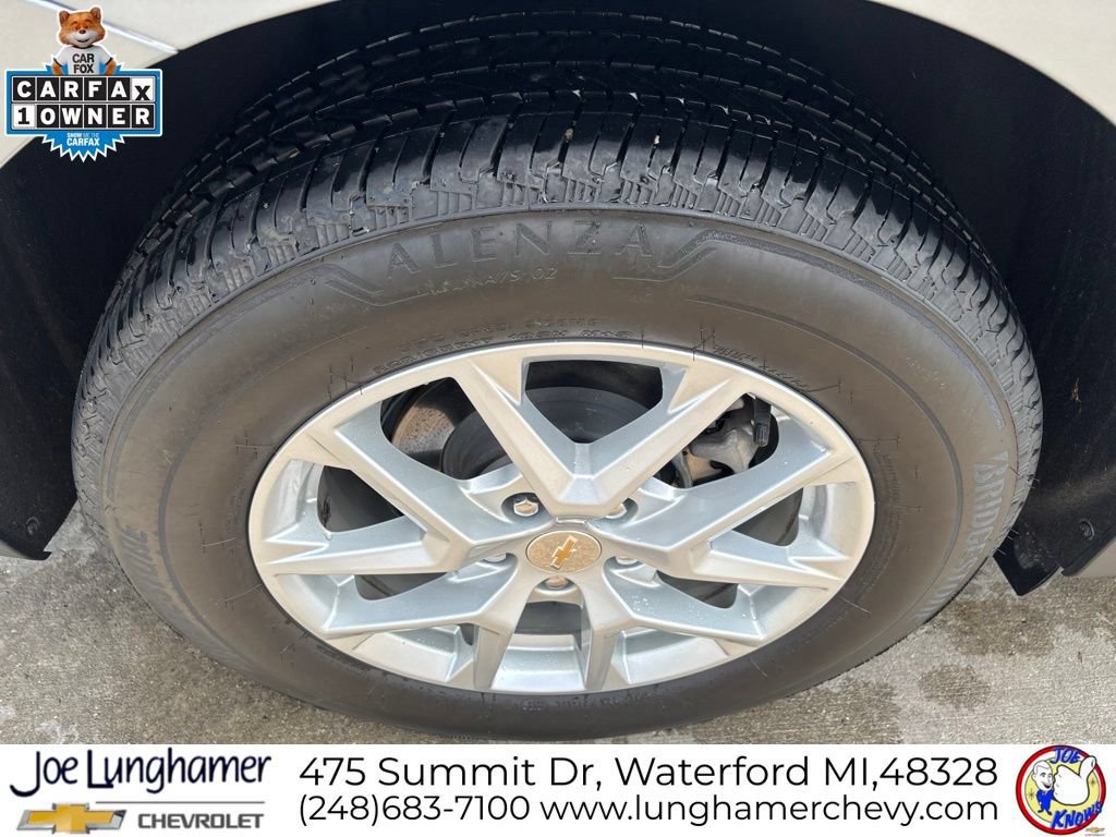 Used 2023 Chevrolet Equinox LS w/ LS Convenience Package AWD/4WD image 11