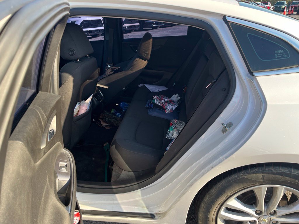 Used 2018 Chevrolet Malibu LT FWD image 10