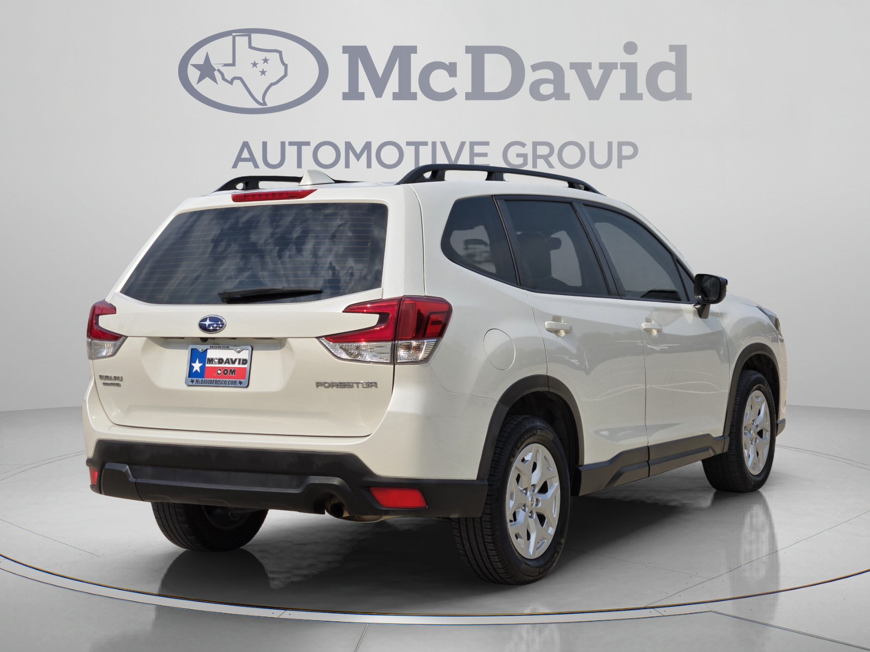 Used 2023 Subaru Forester AWD/4WD image 6
