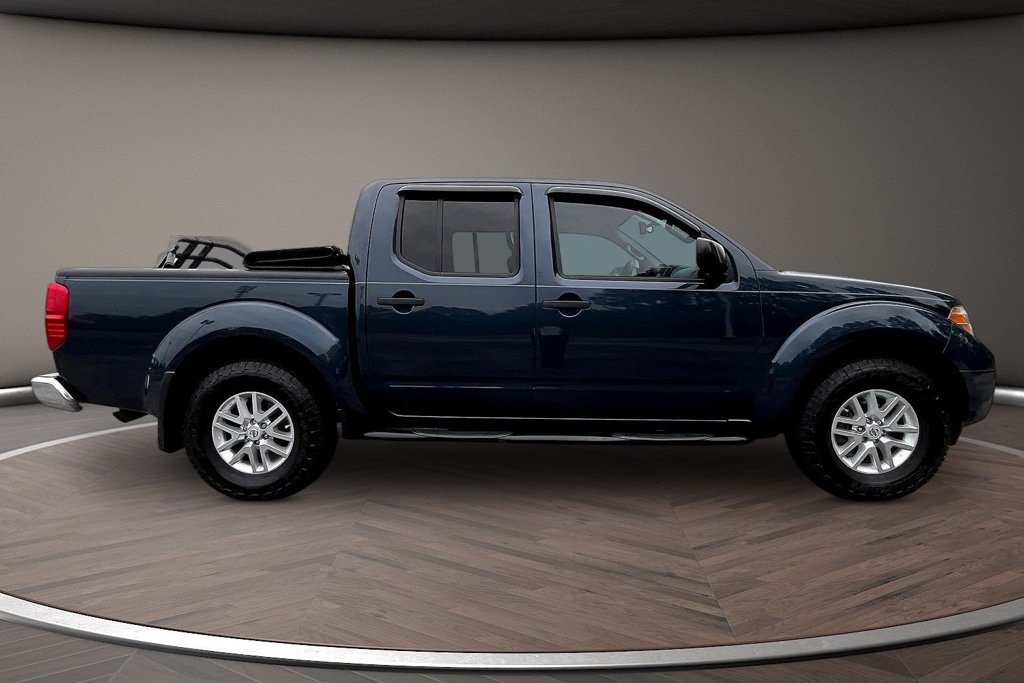 Used 2016 Nissan Frontier SV w/ SV Value Truck Package RWD image 9