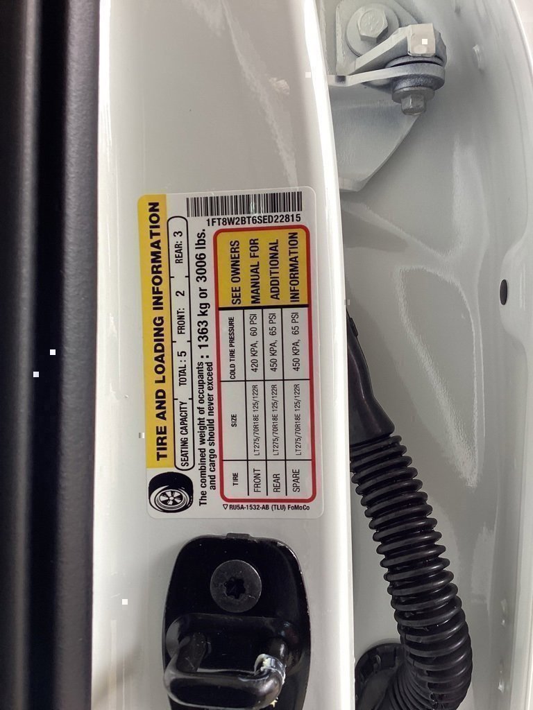 New 2025 Ford F250 Lariat w/ FX4 Off-Road Package image 68