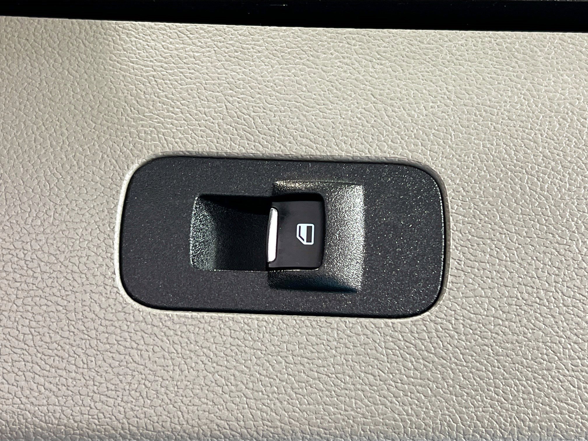 Used 2018 Ford F150 XLT AWD/4WD image 30