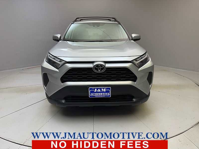 Used 2023 Toyota RAV4 XLE image 8
