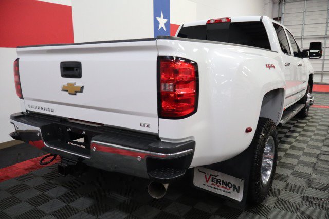 Used 2015 Chevrolet Silverado 3500 LTZ w/ Duramax Plus Package AWD/4WD image 19