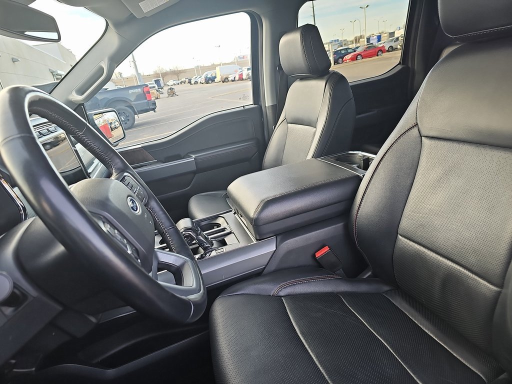 Used 2022 Ford F150 Lariat w/ Max Trailer Tow Package image 14