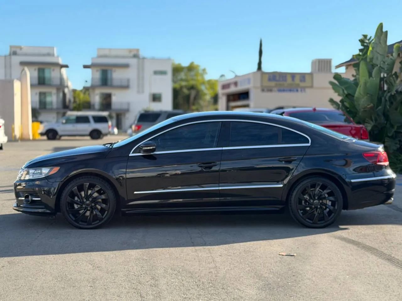 Used 2014 Volkswagen CC R-Line image 10