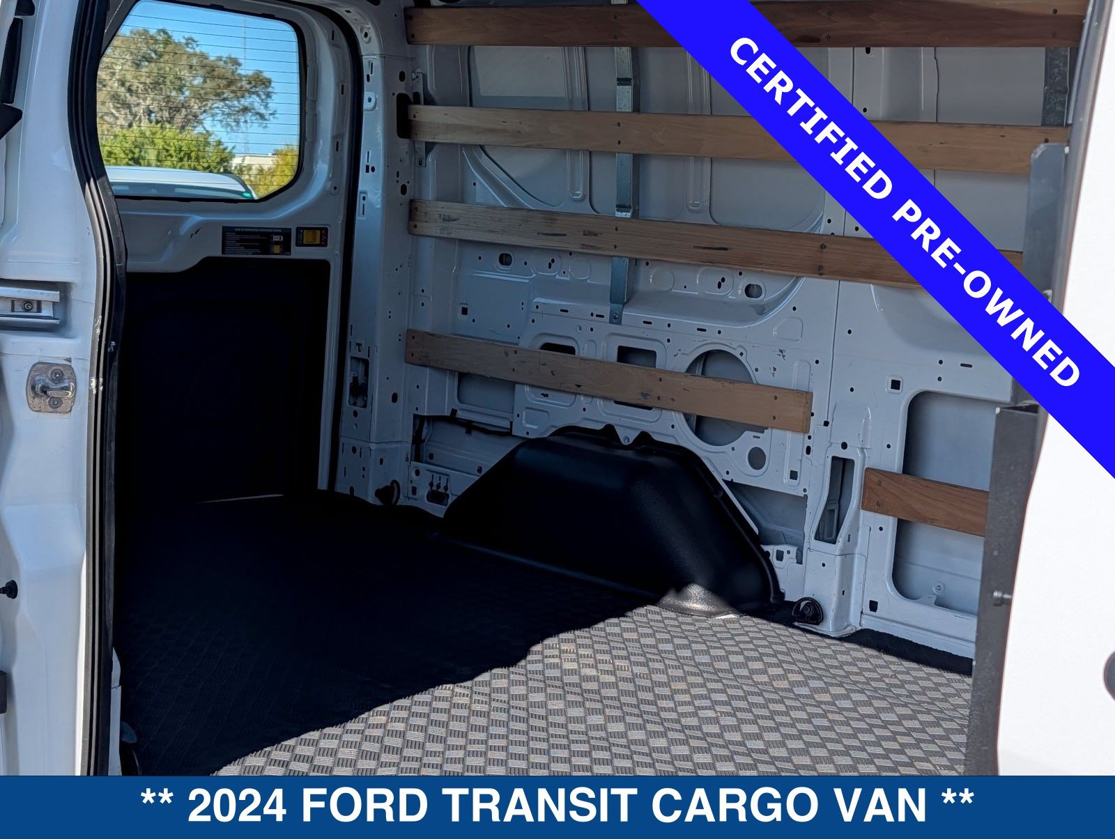 Certified 2024 Ford Transit 250 Low Roof w/ Exterior Upgrade Package RWD image 18