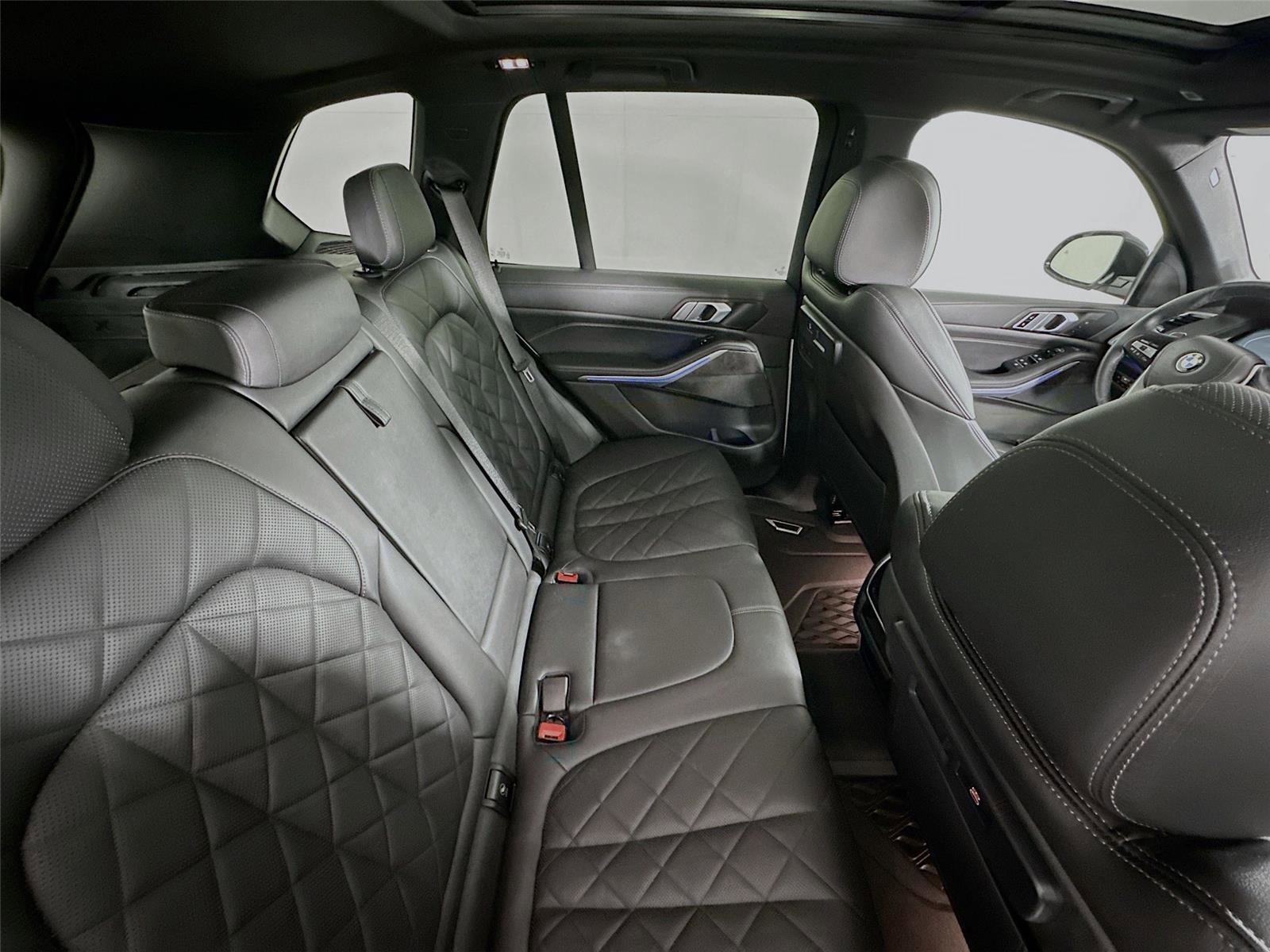 Used 2023 BMW X5 xDrive40i w/ Premium Package image 28