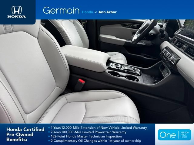 Certified 2025 Honda Pilot Touring image 20
