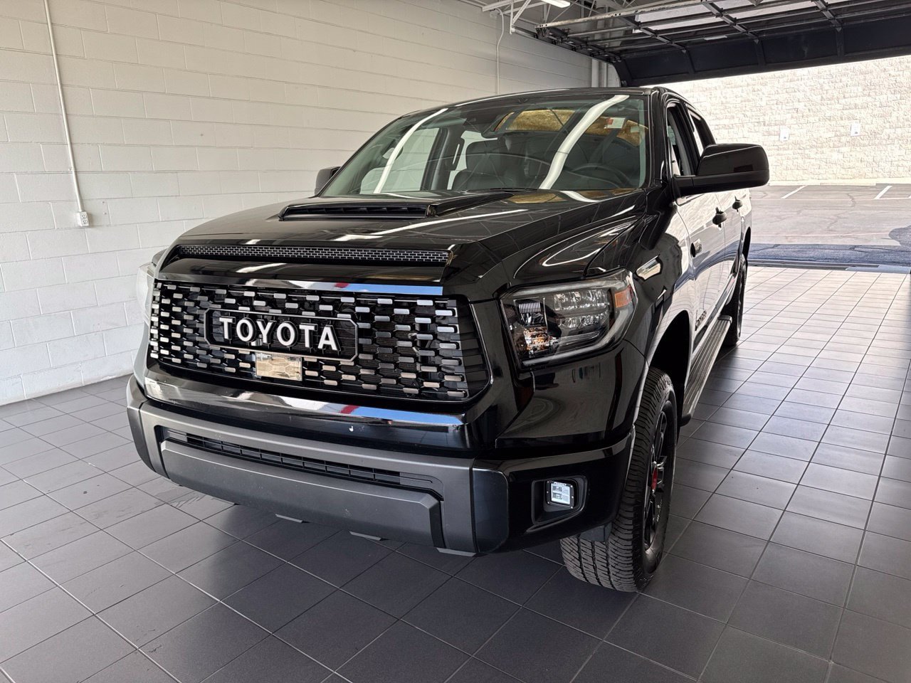 Certified 2021 Toyota Tundra TRD Pro AWD/4WD image 3