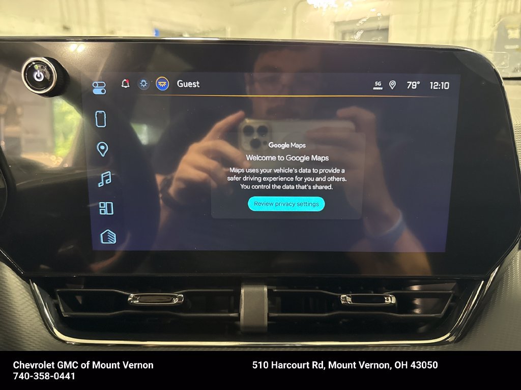 New 2027 Chevrolet Equinox RS w/ Safety and Technology Package FWD image 16