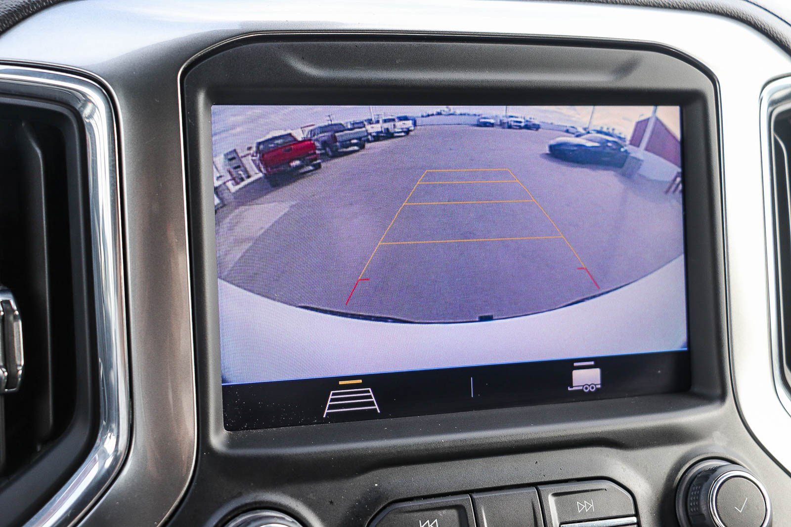 Used 2021 Chevrolet Silverado 1500 LT Trail Boss w/ Bed Protection Package image 24