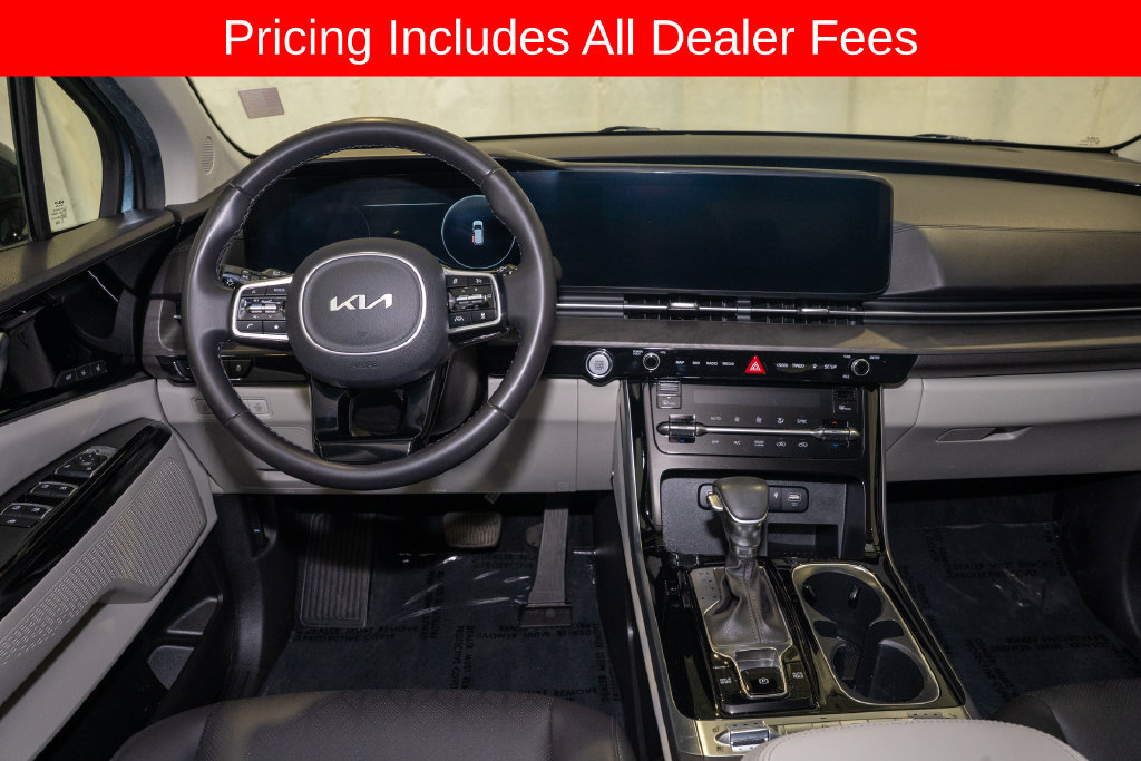 Certified 2023 Kia Carnival SX FWD image 7