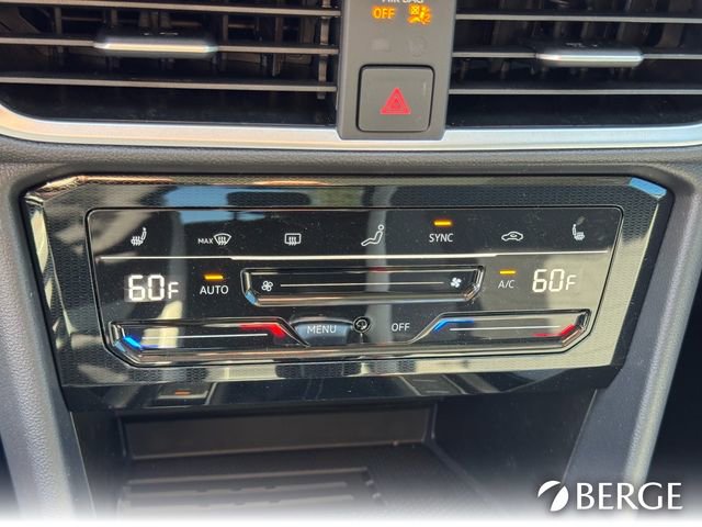 New 2025 Volkswagen Taos SE image 22