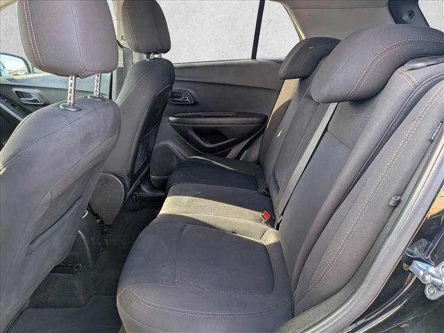 Used 2020 Chevrolet Trax LS w/ Tint and Cruise Package image 18